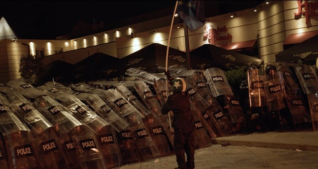 4 ოქტომბრის ღამე ორბელიანის მოედანზე 